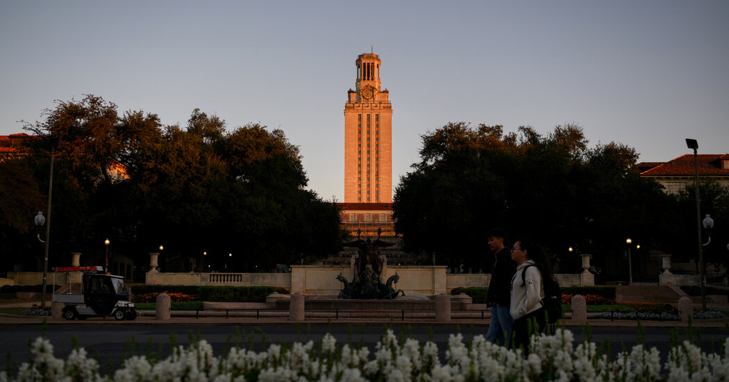 University of Texas Faces Conservative Transformation Amid New Policies